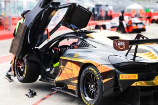 Pit Lane, Pre-Qualifying
