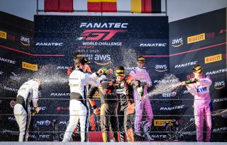 Podium, Race
