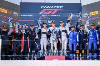 Podium, Race
