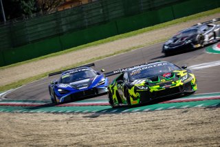 #77 Barwell Motorsport GBR Lamborghini Huracan GT3 Evo Sandy MITCHELL GBR Rob COLLARD GBR Alex MACDOWALL GBR Gold Cup, Race
