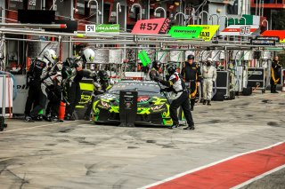 Pit Lane, Race

