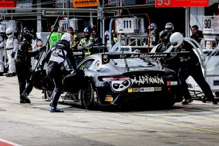 Pit Lane, Race
