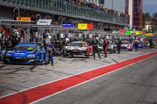 Pit Lane, Race
