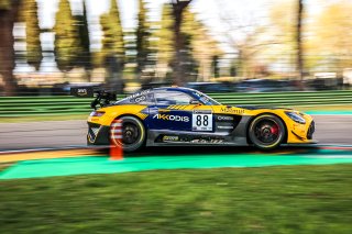 #88 Mercedes AMG AKKODIS ASP Team FRA Mercedes-AMG GT3 Raffaele MARCIELLO CHE Jules GOUNON FRA Daniel JUNCADELLA ESP Pro, Race
