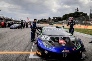Gridwalk, Race
