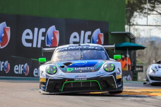 #56 Dinamic Motorsport ITA Porsche 911 GT3-R (991.II) Giorgio RODA ITA Mauro CALAMIA CHE Marius NAKKEN NOR Silver Cup, Race
