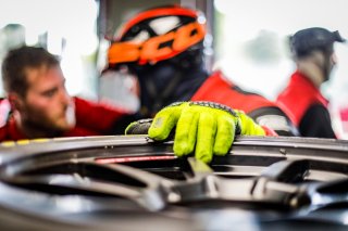 GT3, Pitlane, Race
