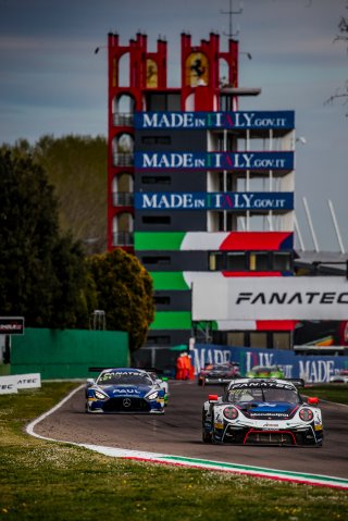 #56 Dinamic Motorsport ITA Porsche 911 GT3-R (991.II) Giorgio RODA ITA Mauro CALAMIA CHE Marius NAKKEN NOR Silver Cup, GT3, Race

