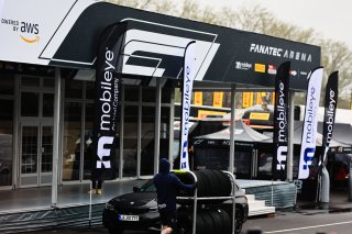 Paddock
