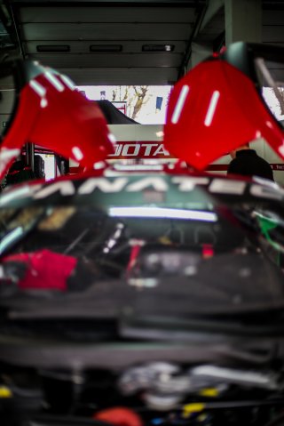 GT3, Paddock, Setup
