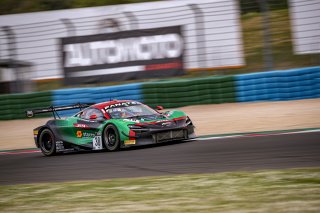 #38 Jota McLaren 720 S GT3 Oliver Wilkinson GBR Rob Bell GBR Pro, Free Practice
