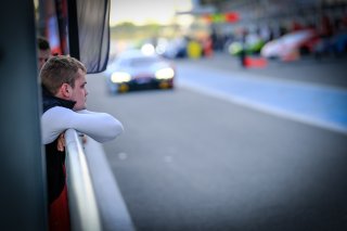 Pitlane, Pre-Qualifying
