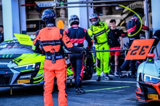 Pitlane, Pre-Qualifying
