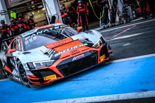 Pitlane, Pre-Qualifying
