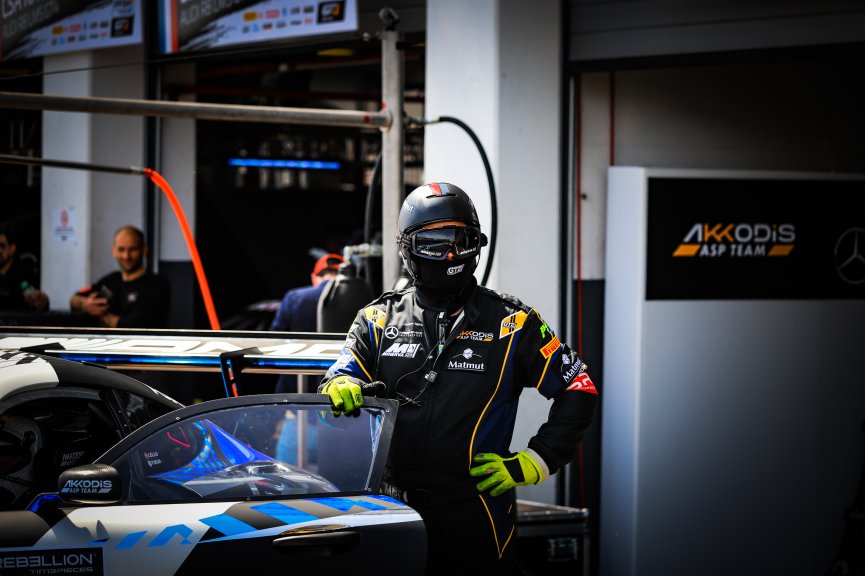 Qualifying 1
