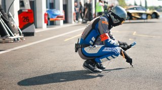 Qualifying 2
