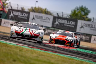 #53 AF Corse Ferrari 488 GT3 Pierre Alexandre Jean FRA Ulysse de Pauw BEL Silver Cup, Race 2
