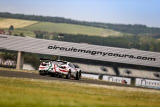 #53 AF Corse Ferrari 488 GT3 Pierre Alexandre Jean FRA Ulysse de Pauw BEL Silver Cup, Race 2
