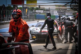 Pitlane, Race 2
