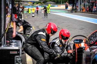 Pitlane, Race 2
