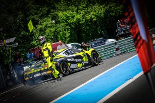 Pitlane, Race 2
