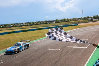 Finish, Race 2
