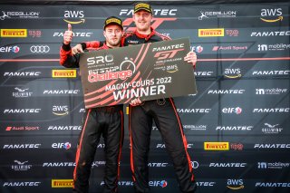 Podium, Race 2
