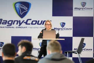 Driver Briefing
