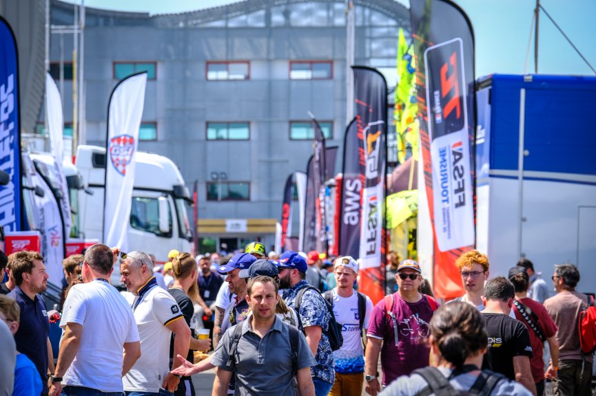 Pitwalk
