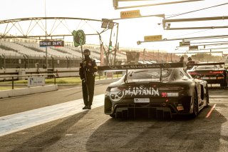 #90 Madpanda Motorsport Mercedes-AMG GT3 Ezequiel PEREZ COMPANC ARG Sean WALKINSHAW GBR Franco GIROLAMI ARG Silver Cup, Pre-Qualifying
