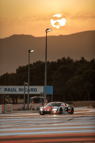 #32 Team WRT Audi R8 LMS evo II GT3 Dries VANTHOOR BEL Kelvin VAN DER LINDE ZAF Charles WEERTS BEL Pro, Race

