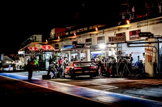 Pitlane, Race
