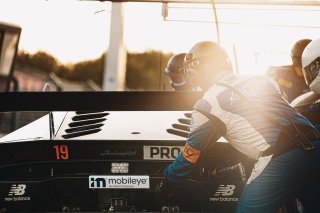 #19 Emil Frey Racing Lamborghini Huracan GT3 Evo Arthur ROUGIER FRA Leo ROUSSEL FRA Giacomo ALTOE ITA Pro, FGTWC, Pitlane, Race
