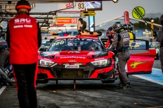 #26 Sainteloc Junior Team Audi R8 LMS evo II GT3 Cesar GAZEAU FRA Nicolas BAERT BEL Aurelien PANIS FRA Silver Cup, FGTWC, Pitlane, Race
