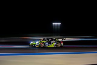 #39 Singha Racing Team TP 12 Porsche 911 GT3-R (991.II) Piti BHIROMBHAKDI THA Tanart SATHIENTHIRAKUL THA Matthew PAYNE NZL Gold Cup, FGTWC, Race
