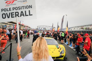 Gridwalk, Race
