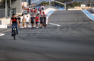 Trackwalk
