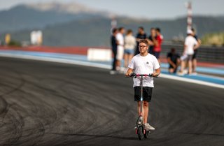Trackwalk
