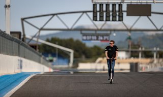 Trackwalk
