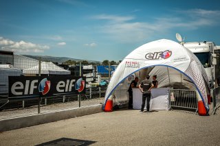 Paddock
