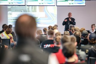 Drivers Briefing
