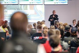 Drivers Briefing
