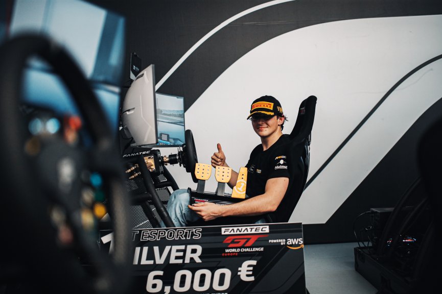 Esports
