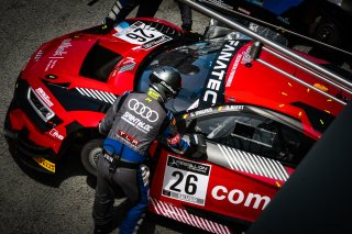 #26 Sainteloc Junior Team Audi R8 LMS evo II GT3 Gilles Magnus Nicolas Baert Silver Cup, Pitlane, Pre-Qualifying
