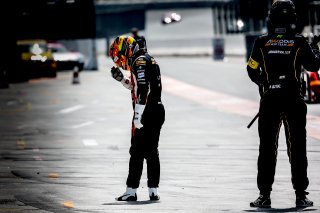 Pitlane, Pre-Qualifying
