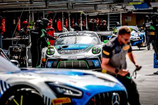 #54 Dinamic Motorsport Porsche 911 GT3-R (991.II) Adrien De Leener Christian Engelhart Pro, Pitlane, Pre-Qualifying
