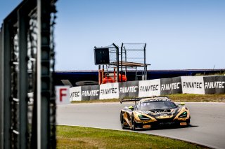 #111 JP Motorsport McLaren 720 S GT3 Patryk Krupinski Christian Klien Pro-Am Cup, Pre-Qualifying
