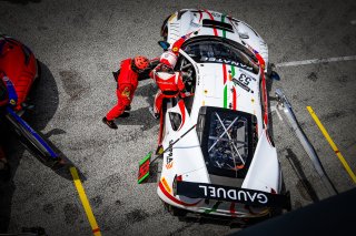 #53 AF Corse Ferrari 488 GT3 Ulysse de Pauw Pierre Alexandre Jean Silver Cup, Pitlane, Pre-Qualifying
