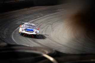 #56 Dinamic Motorsport Porsche 911 GT3-R (991.II) Giorgio Roda Klaus Bachler Pro, Pre-Qualifying
