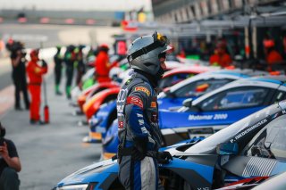 Pitlane, Qualifying 1
